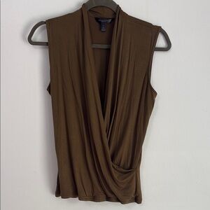 Banana Republic Olive Green Wrap Sleeveless Blouse with Elegant Style